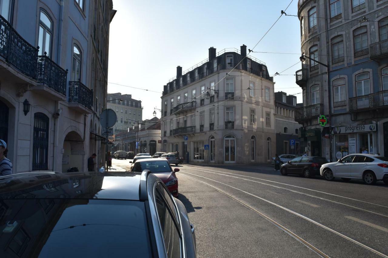 Architect-Designed Loft In A Historic Hilltop Neighborhood ลิสบอน ภายนอก รูปภาพ