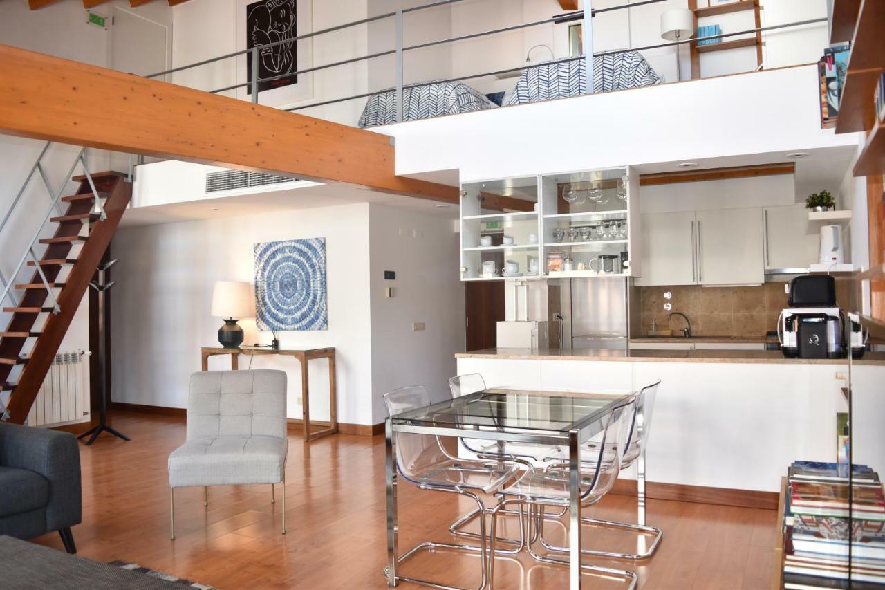 Architect-Designed Loft In A Historic Hilltop Neighborhood ลิสบอน ภายนอก รูปภาพ