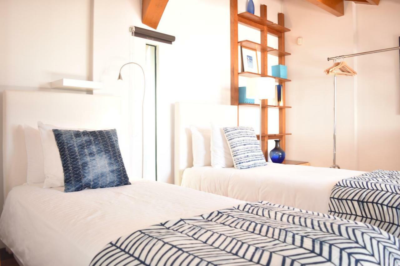 Architect-Designed Loft In A Historic Hilltop Neighborhood ลิสบอน ภายนอก รูปภาพ