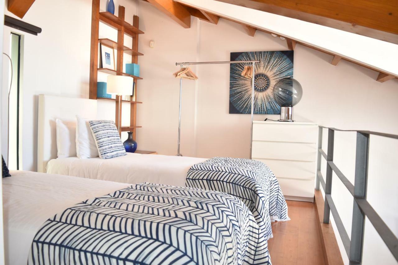 Architect-Designed Loft In A Historic Hilltop Neighborhood ลิสบอน ภายนอก รูปภาพ